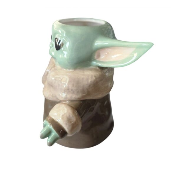 Mug Star Wars Baby Yoda Ceramic Coffee Mug 3D Design 10 Oz Cute & Collectible Gi - Picture 6 of 16